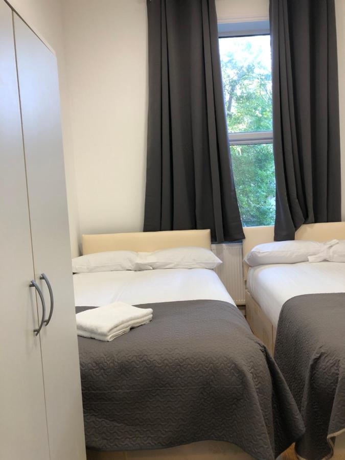 לונדון Streatley Apartments מראה חיצוני תמונה