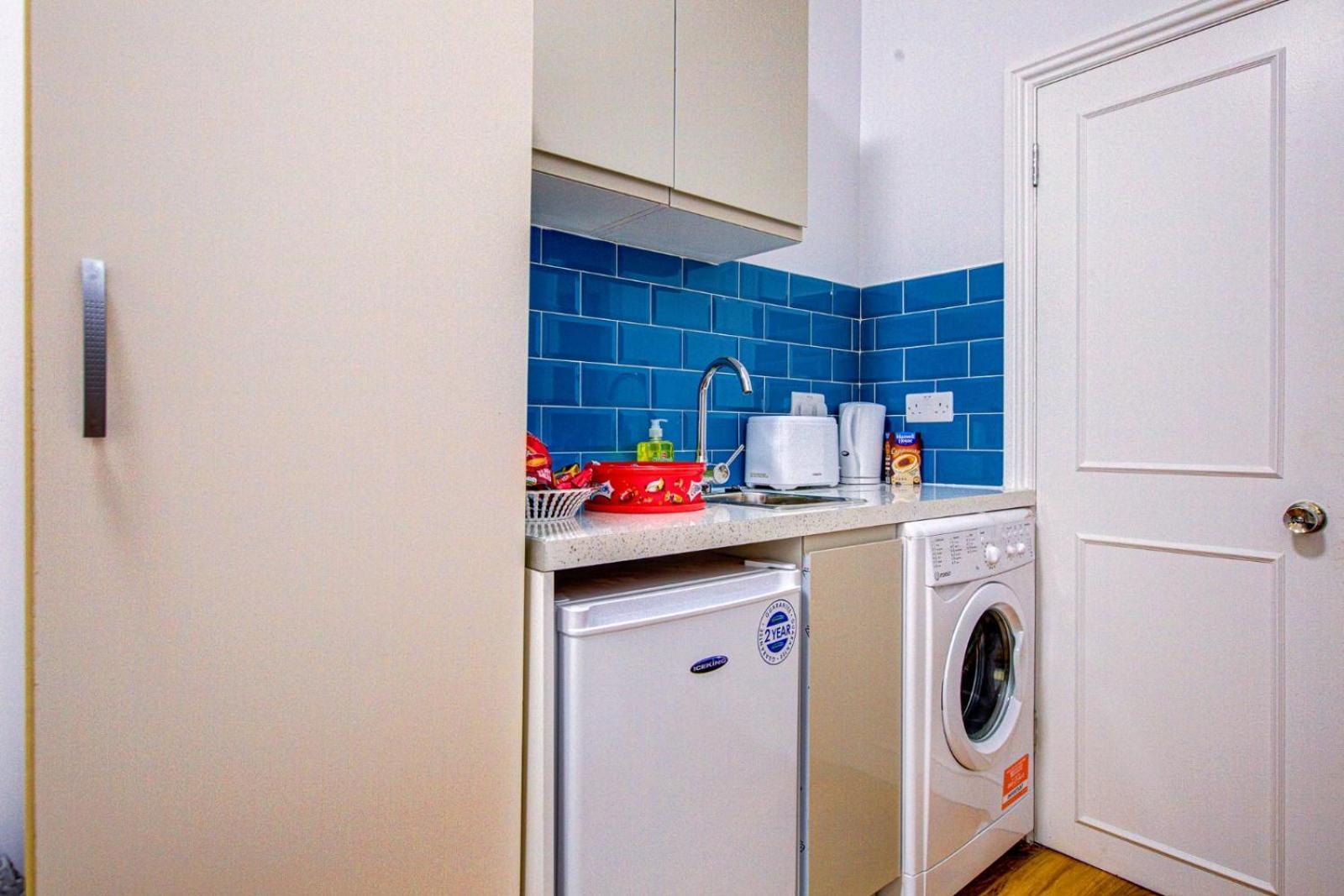 לונדון Streatley Apartments מראה חיצוני תמונה